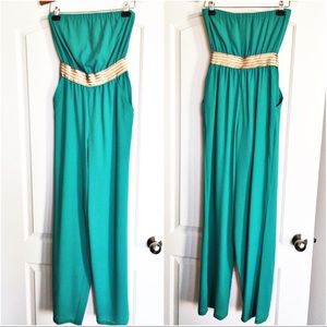 Bebe Jumpsuit/Pantsuit